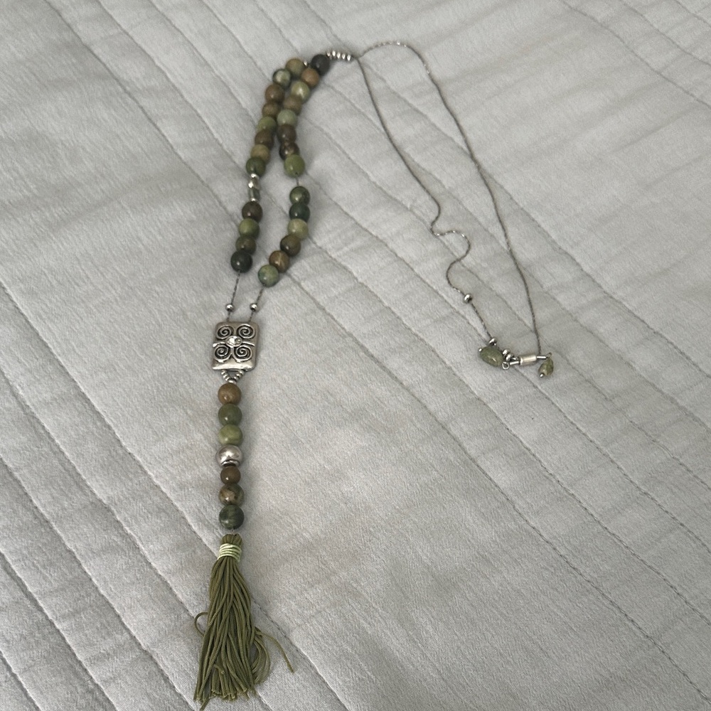 Lucky Brand Green and Silver Tassel Necklace